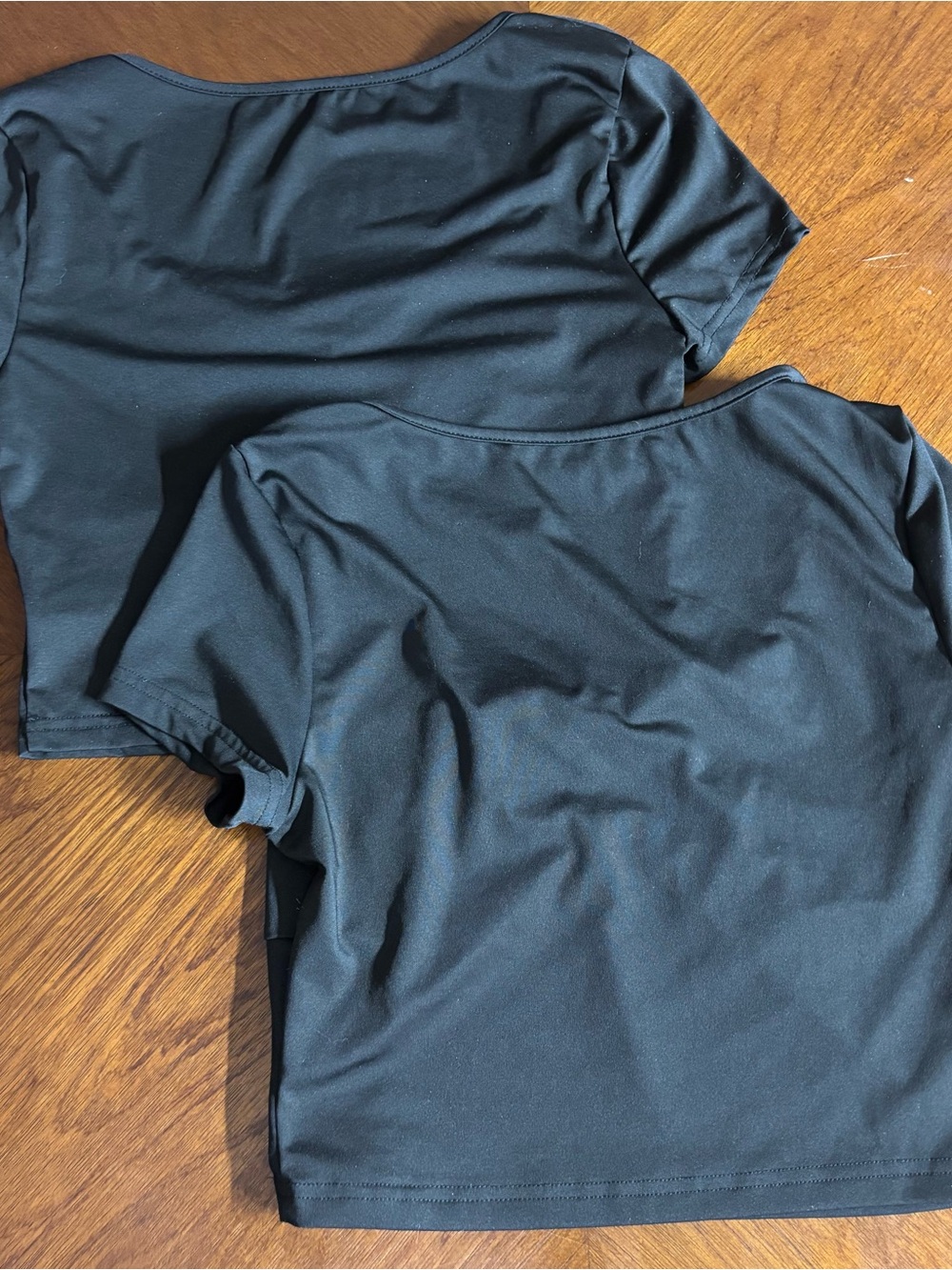 Women’s Ruched Front Crop Top - Black - Picture 2 of 2